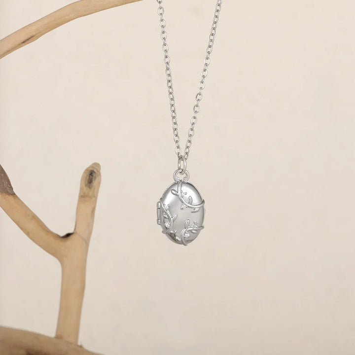 Elegant Zircon Oval Locket Photo Necklace