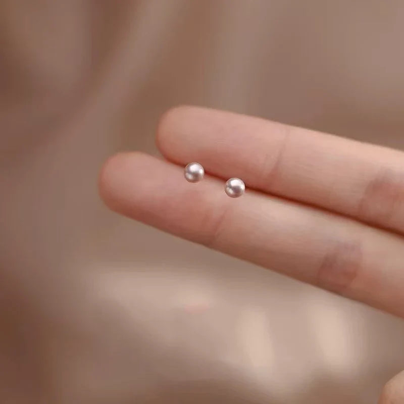 Elegant 14K Gold Freshwater Pearl Stud Earrings