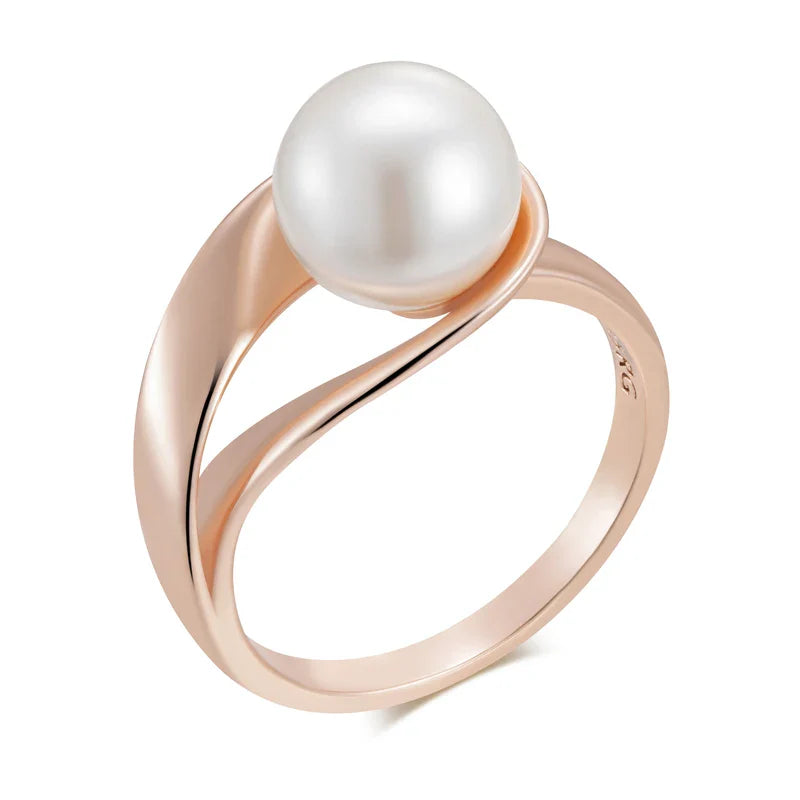 Exclusive Rose Gold Pearl Geometric Ring