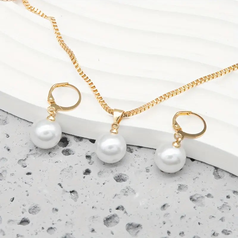 Elegant Golden Grace Pearl Jewellery Set